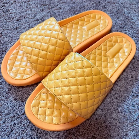 APL | Shoes | Apl Lusso Quilted Mango Orange Slide Sandals  display picture 1